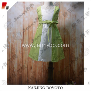 Green simple and comfortable girls dress